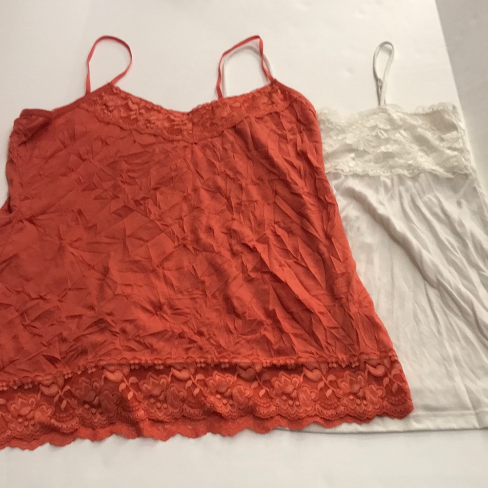 Lot of 2 Maurice’s Camis